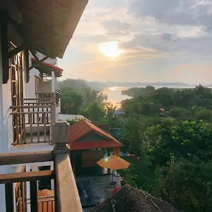 Hotel Calm House 1